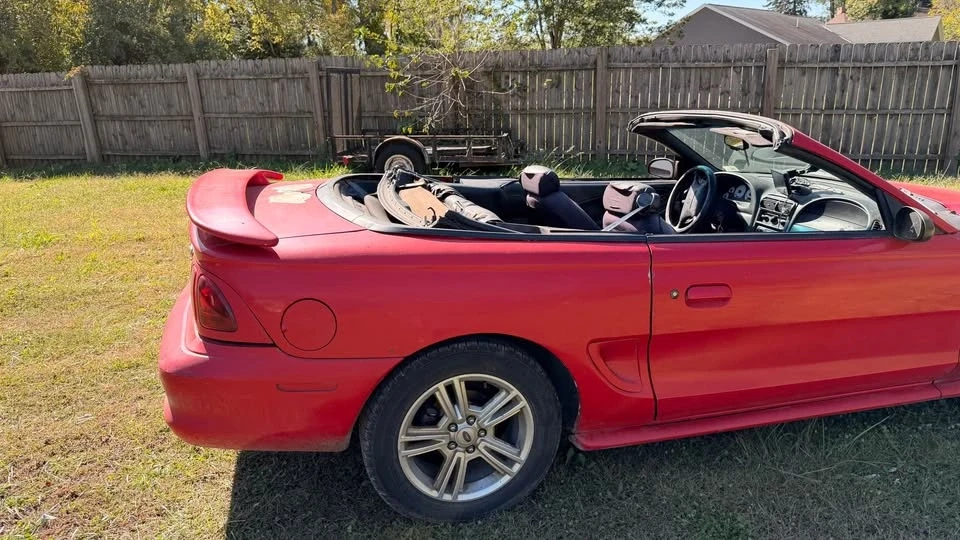 1997 Ford SN95 Mustang - Image 8 of 11