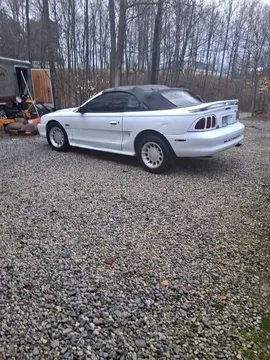 1997 Ford Mustang GT Convertible