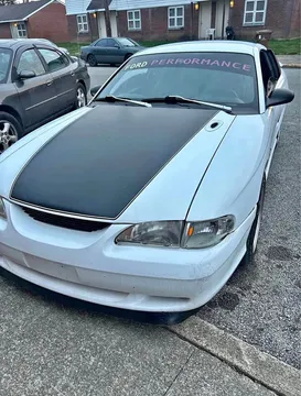 1997 Ford Mustang V6 Coupe