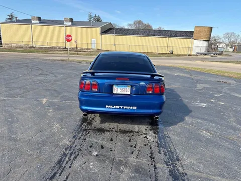 1997 Ford Mustang V6 Premium Coupe