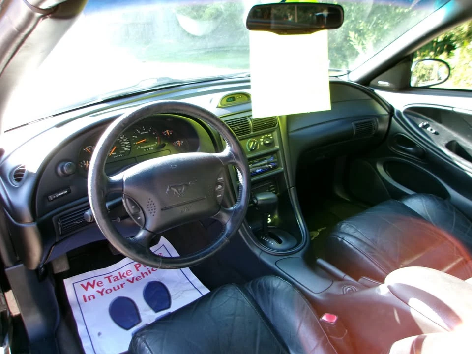 1997 Ford SN95 Mustang - Image 10 of 11