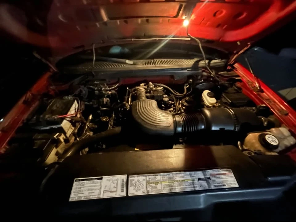 1997 Ford F-150 10th Gen - Image 4 of 10