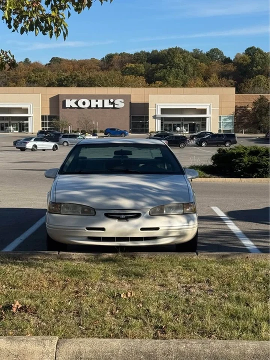 1997 Ford Thunderbird 10th Gen - Image 6 of 6
