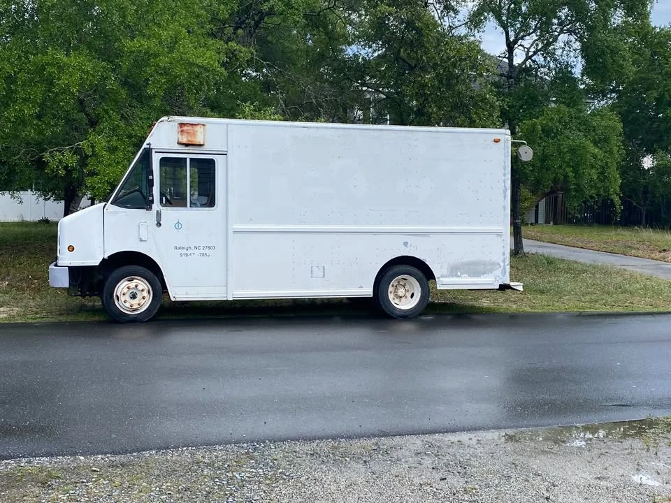 1997 Freightliner - Image 3 of 7