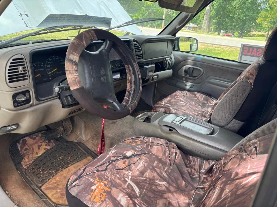 1997 GMC Sierra 1st Gen - Image 7 of 8