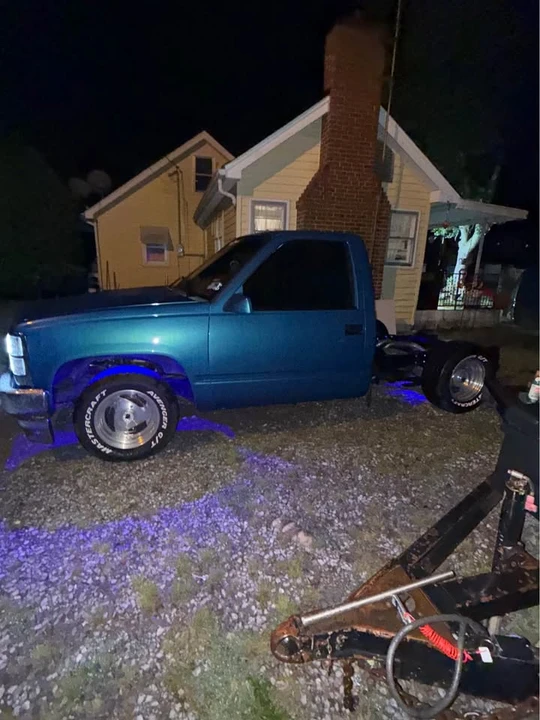 1997 GMC Sierra 1st Gen - Image 8 of 10