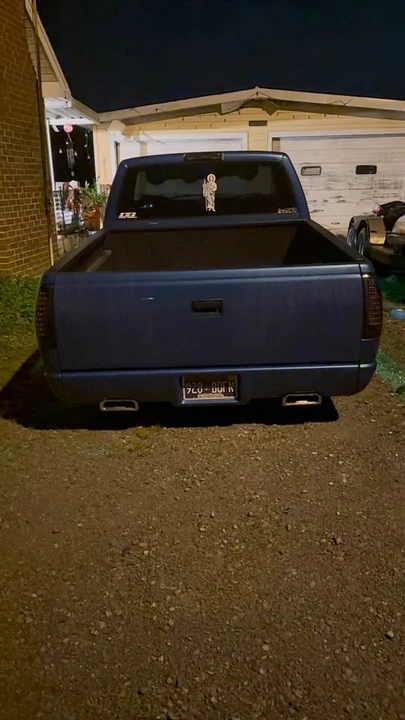 1997 GMC Sierra 1st Gen - Image 3 of 10