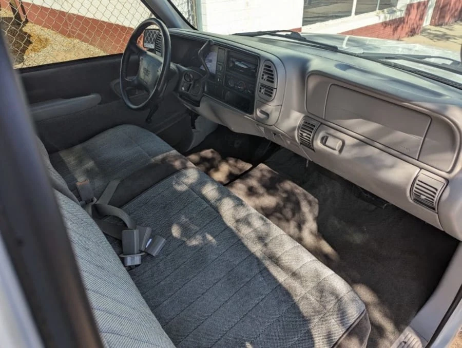 1997 GMC Sierra 1st Gen - Image 3 of 5