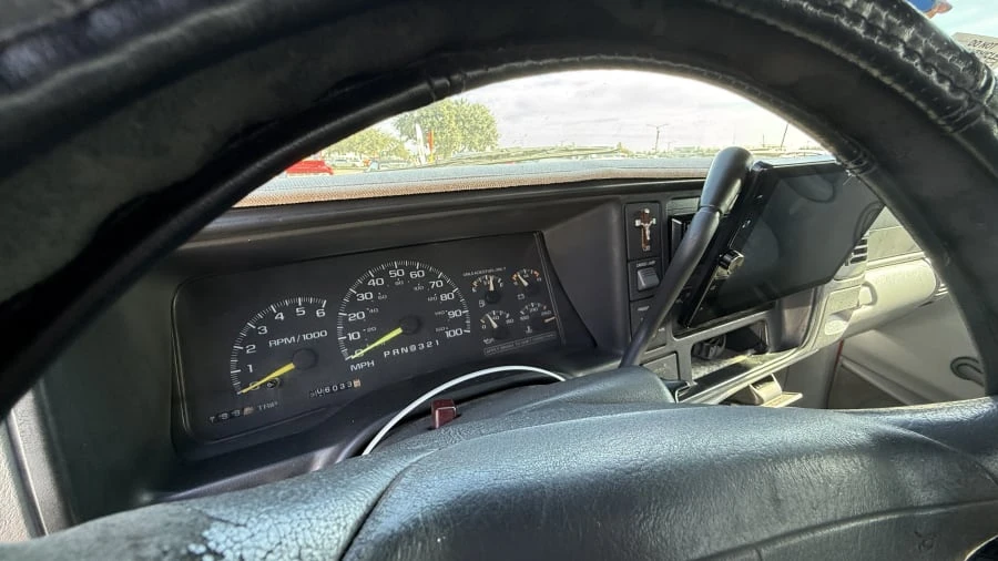 1997 GMC Sierra 1st Gen - Image 6 of 8