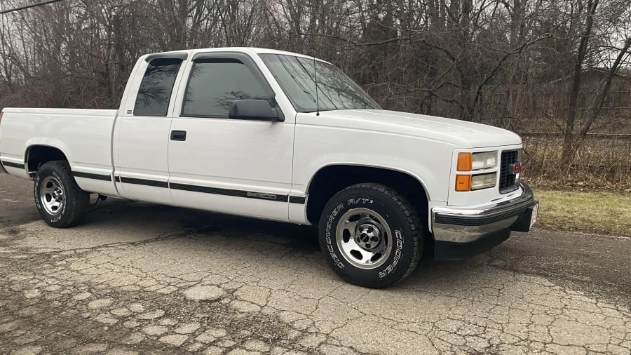 1997 GMC Sierra 1st Gen - Image 7 of 13