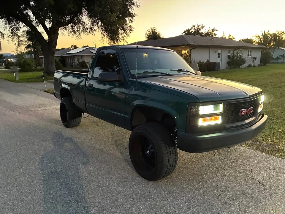1997 GMC C/K 3rd Gen - Image 3 of 4