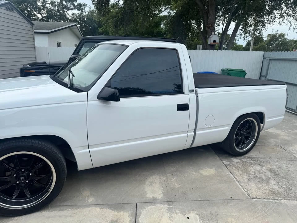 1997 GMC Sierra 1st Gen - Image 3 of 10