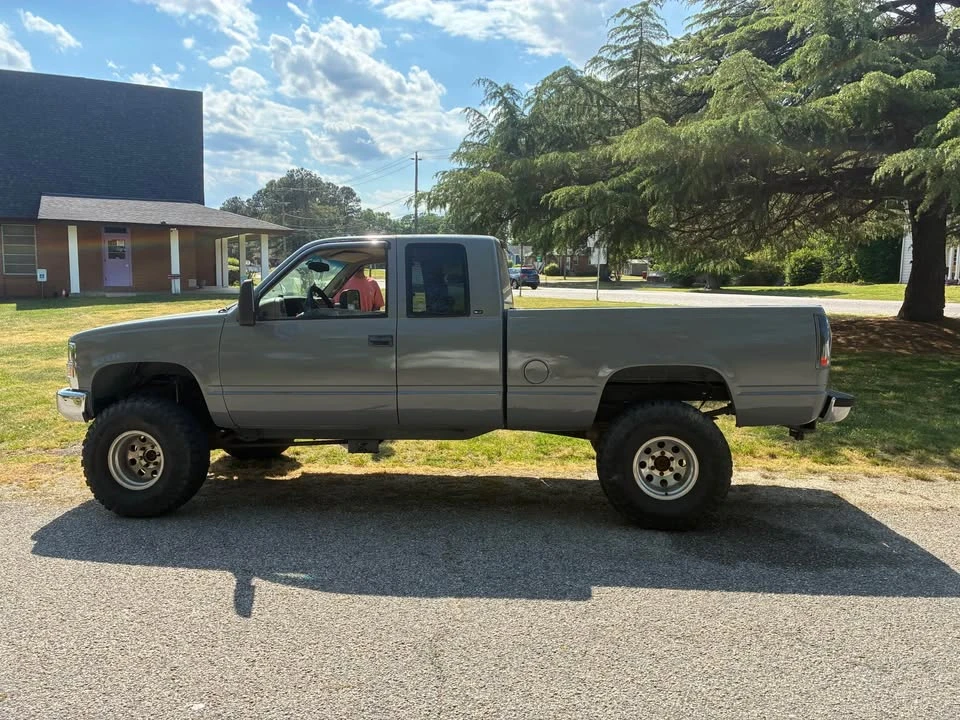 1997 GMC C/K - Image 5 of 7
