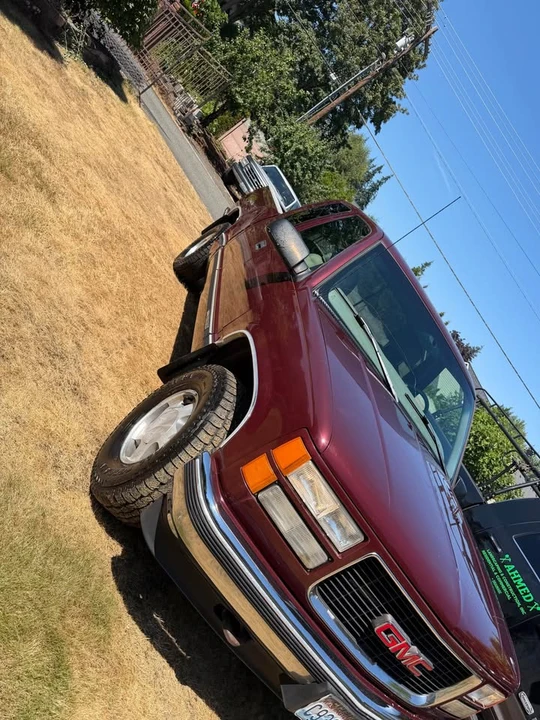 1997 GMC C/K 3rd Gen - Image 3 of 13