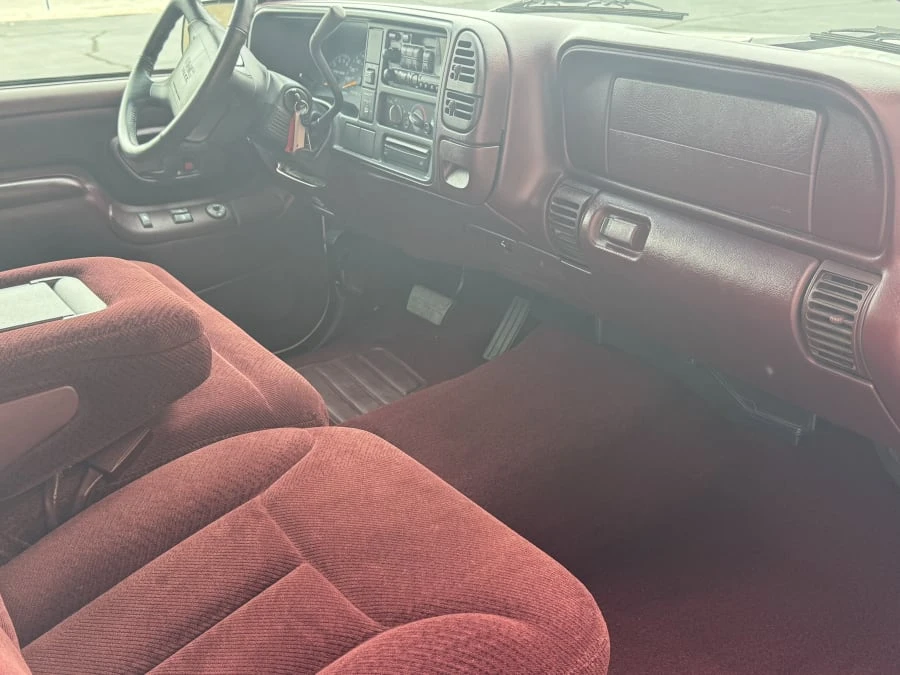 1997 GMC Sierra 1st Gen - Image 6 of 8