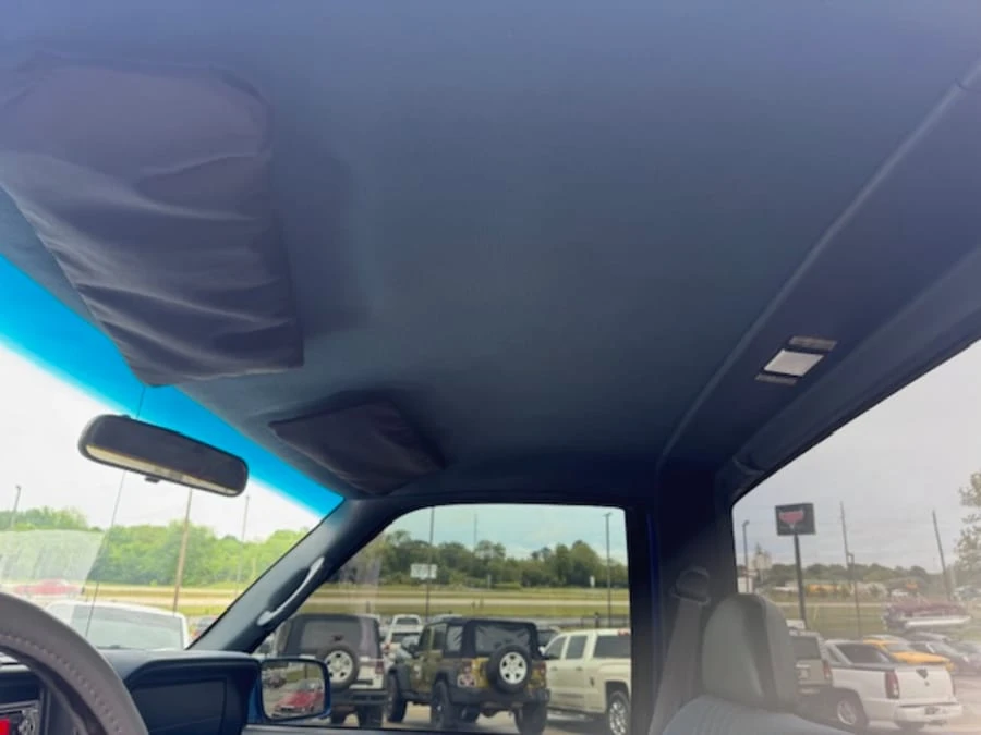 1997 GMC Sierra 1st Gen - Image 7 of 10