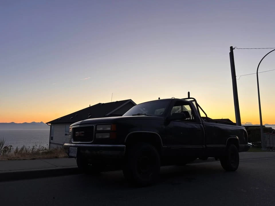 1997 GMC Sierra 1st Gen - Image 2 of 5