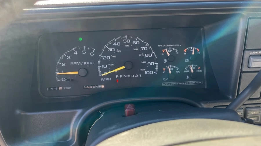 1997 GMC Sierra 1st Gen - Image 5 of 9