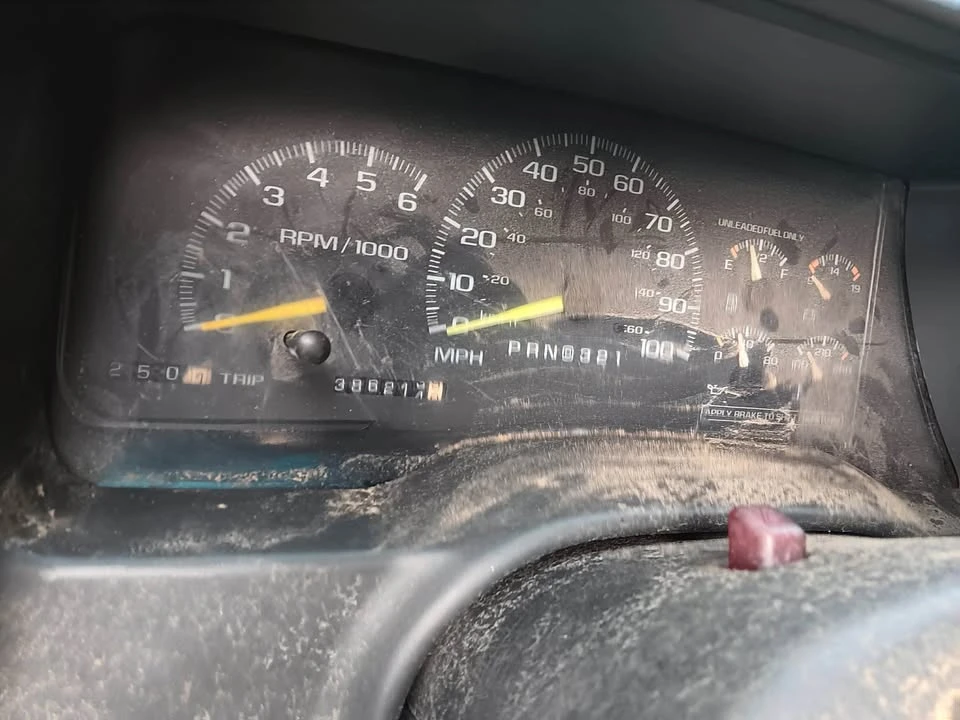 1997 GMC Sierra 1st Gen - Image 7 of 8