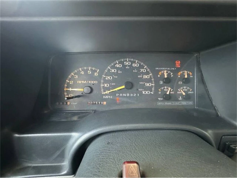 1997 GMC C/K - Image 8 of 24