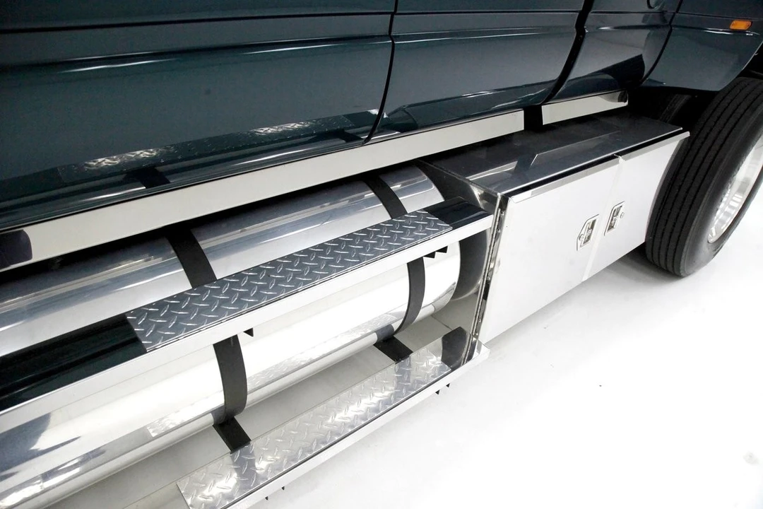 1997 GMC TopKick - Image 26 of 31