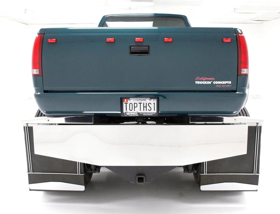 1997 GMC TopKick - Image 6 of 12