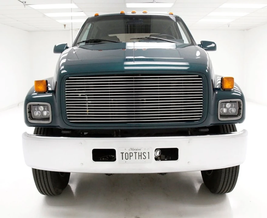 1997 GMC TopKick - Image 9 of 12