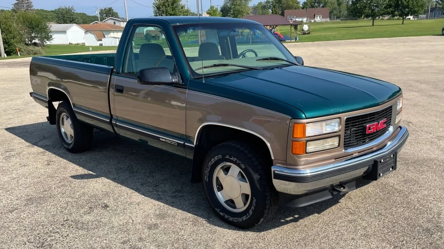 1997 GMC C/K - Image 12 of 15