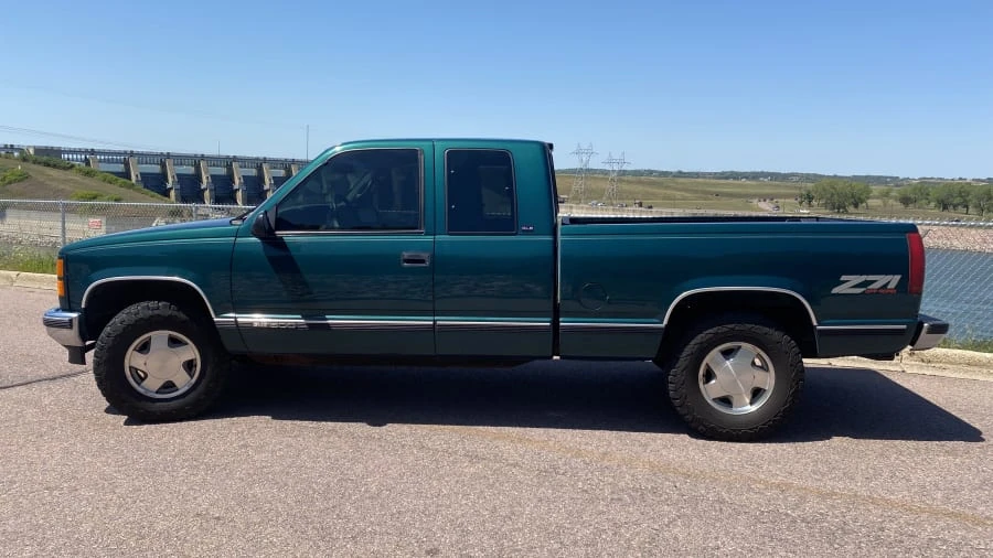 1997 GMC C/K - Image 15 of 17