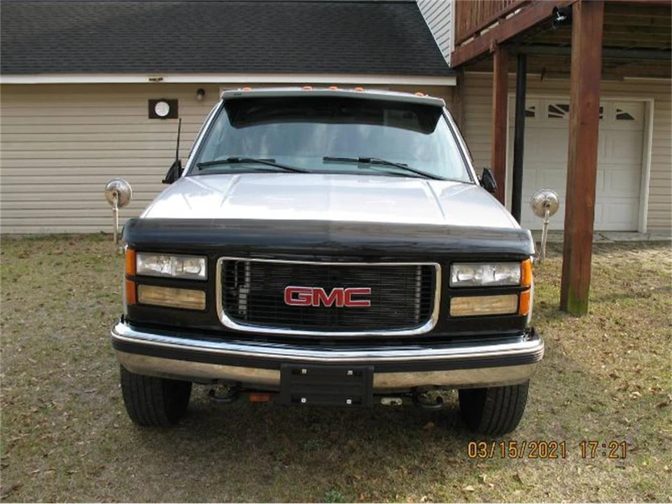 1997 GMC Sierra 1st Gen - Image 7 of 9
