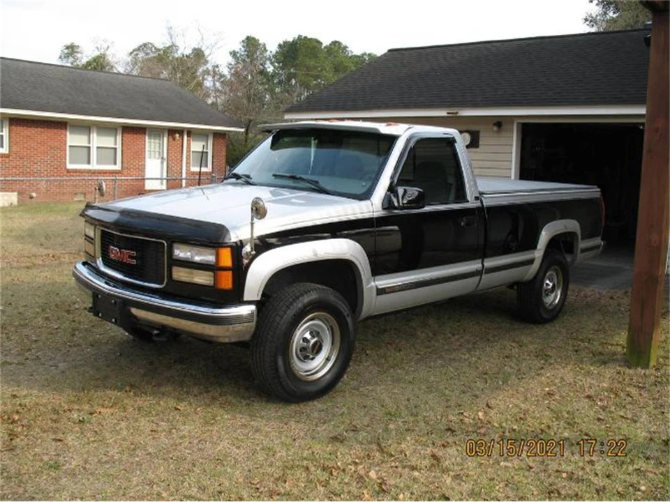 1997 GMC Sierra 1st Gen - Image 8 of 9