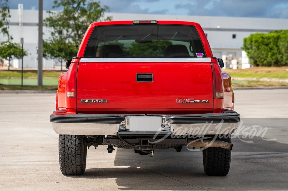 1997 GMC Sierra 1st Gen - Image 11 of 15