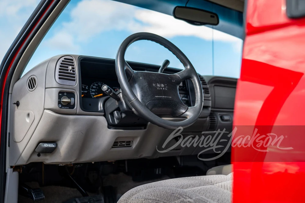 1997 GMC Sierra 1st Gen - Image 7 of 15