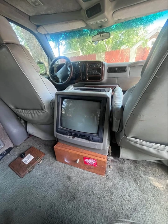 1997 GMC Savana - Image 7 of 7
