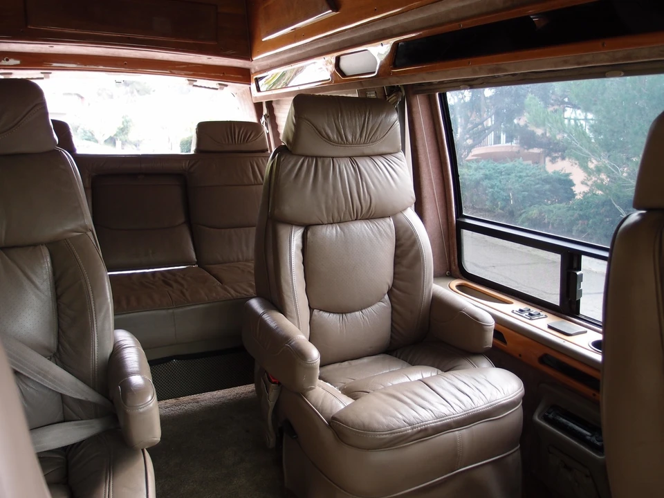 1997 GMC Savana - Image 18 of 21