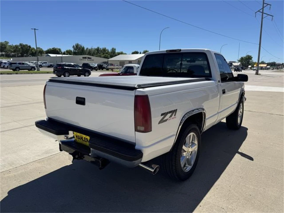 1997 GMC Sierra 1st Gen - Image 8 of 26