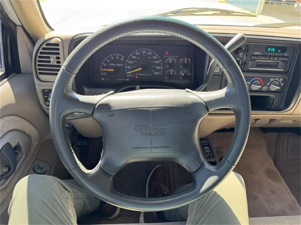 1997 GMC Sierra 1st Gen - Image 14 of 26