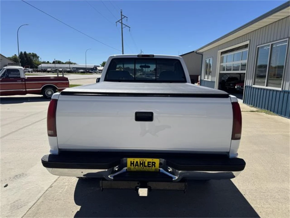 1997 GMC Sierra 1st Gen - Image 7 of 26