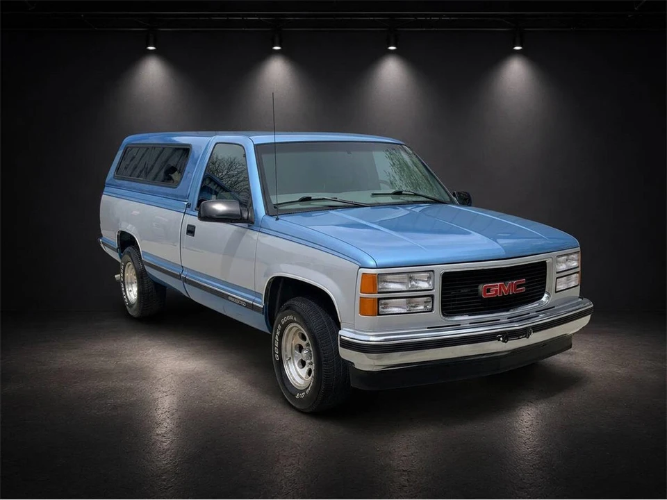 1997 GMC Sierra 1st Gen - Image 4 of 22
