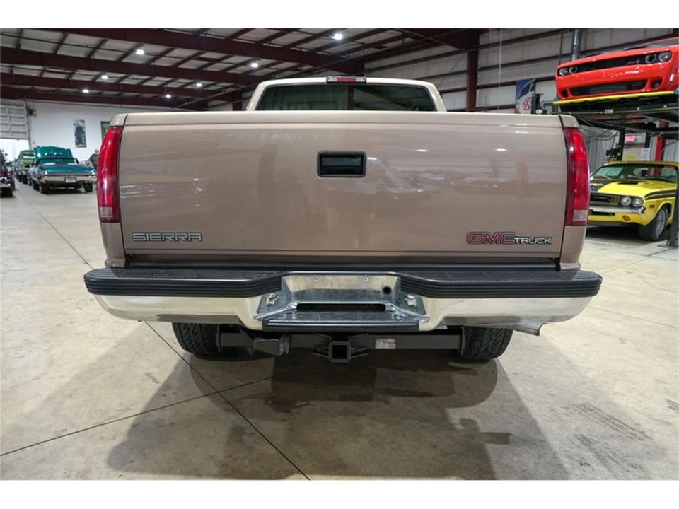 1997 GMC Sierra 1st Gen - Image 7 of 31