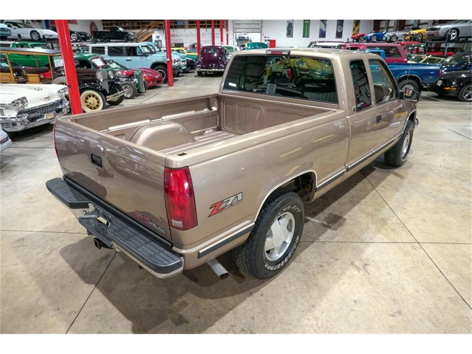 1997 GMC Sierra 1st Gen - Image 17 of 31