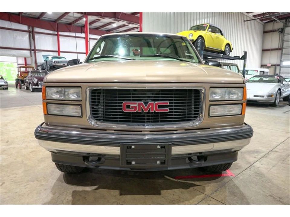 1997 GMC Sierra 1st Gen - Image 13 of 31
