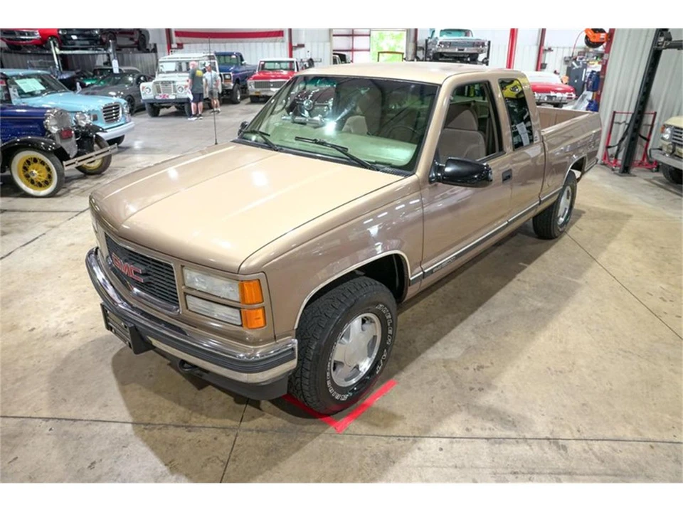 1997 GMC Sierra 1st Gen - Image 15 of 31