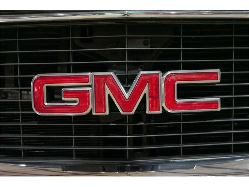 1997 GMC Sierra 1st Gen - Image 21 of 31
