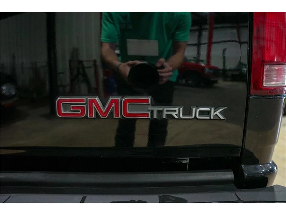 1997 GMC Sierra 1st Gen - Image 26 of 31