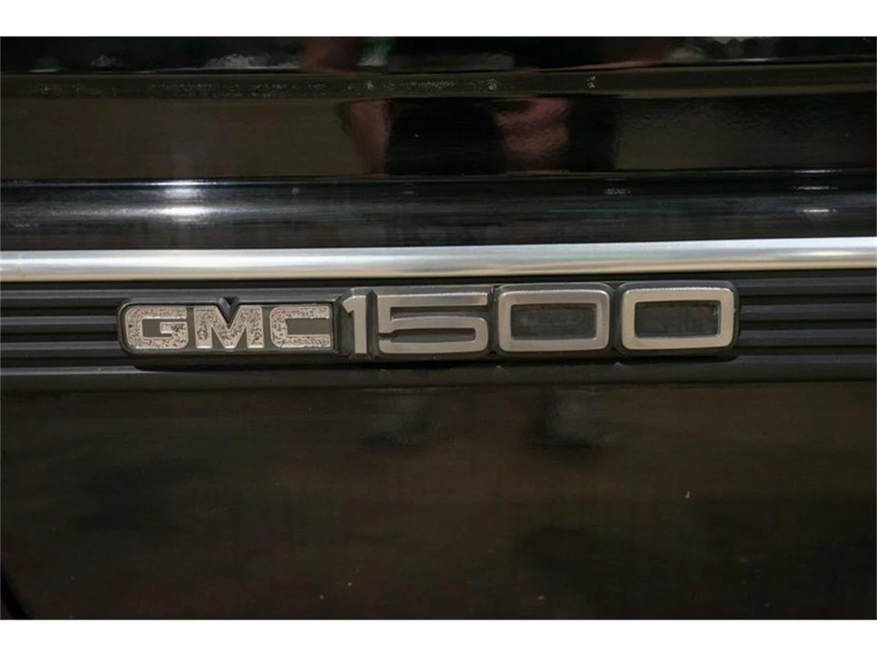 1997 GMC Sierra 1st Gen - Image 22 of 31