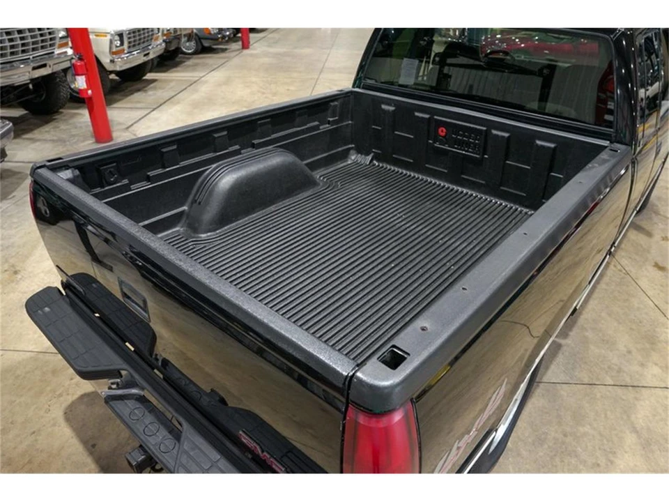 1997 GMC Sierra 1st Gen - Image 20 of 31