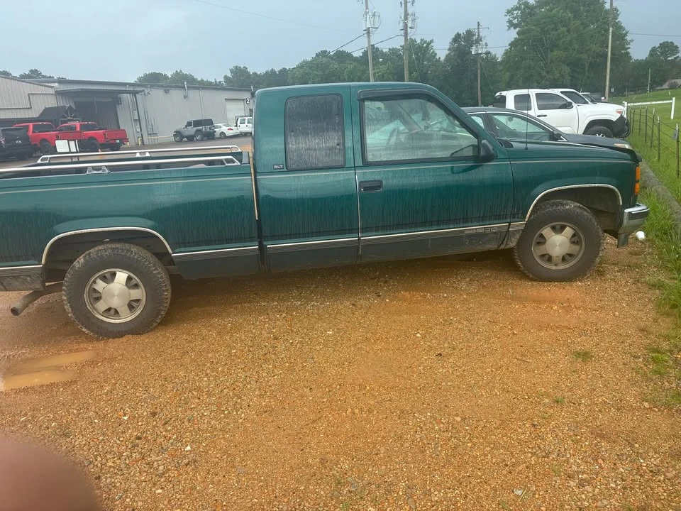 1997 GMC Sierra 1st Gen - Image 4 of 5