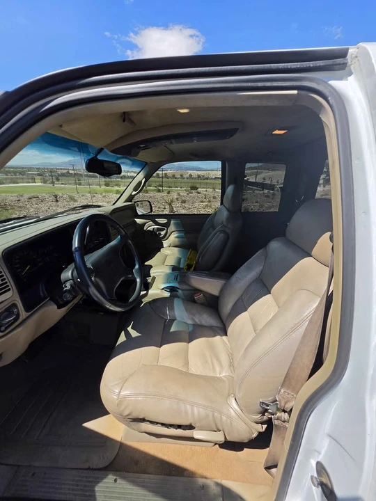 1997 GMC Sierra 1st Gen - Image 12 of 19