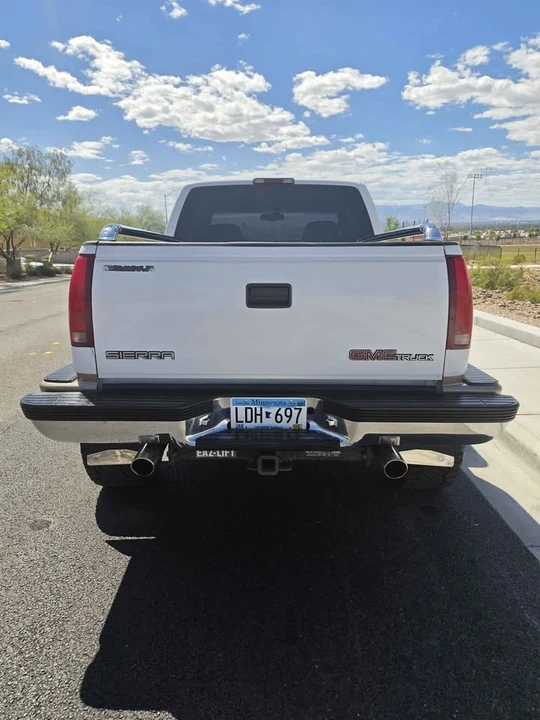 1997 GMC Sierra 1st Gen - Image 5 of 19
